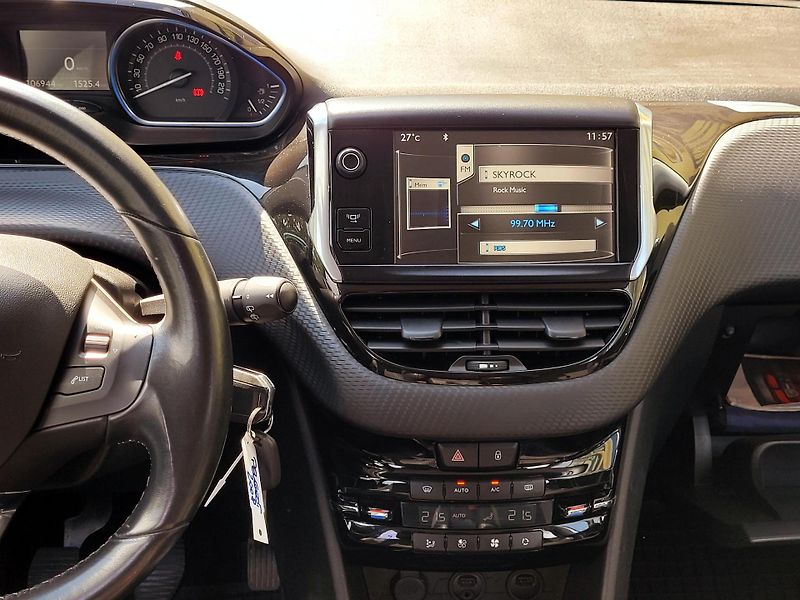 Peugeot 2008 PT Allure *ROZVODY*serv.kn     - fotka 36 z 46