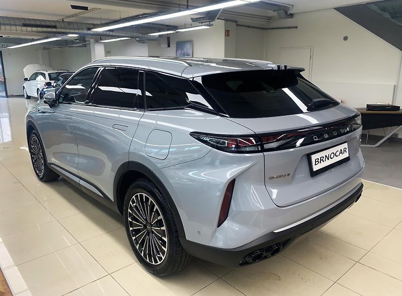 Omoda 9 (2025) Omoda 9 PHEV Premium  - fotka 4 z 31