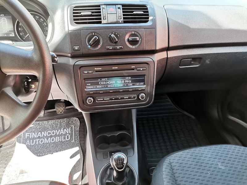 Škoda Roomster (2011) 1.2TSi 63kw STYLE PDC - fotka 14 z 28