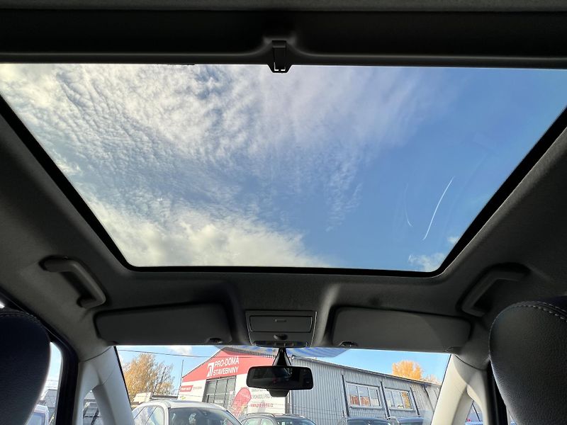 Ford S-MAX 2.0TDCi 103kw AUTOMAT TEMPOMAT - fotka 39 z 40