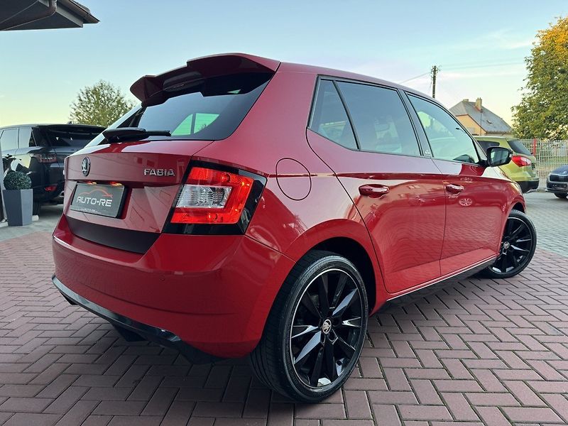 Škoda Fabia (2015) 1.2TSi Monte Carlo Panorama - fotka 2 z 49