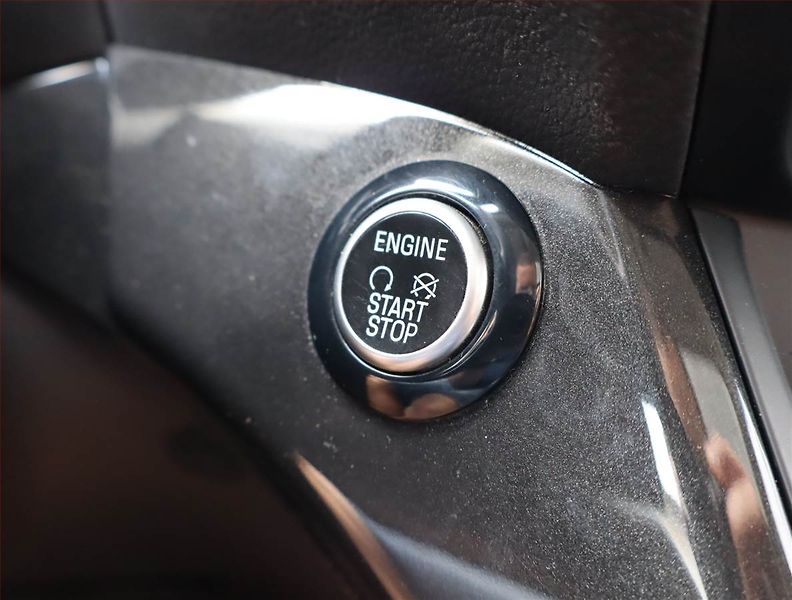 Ford Kuga (2019) 2.0 TDCi, 4X4, Automat, Kůže - fotka 17 z 25