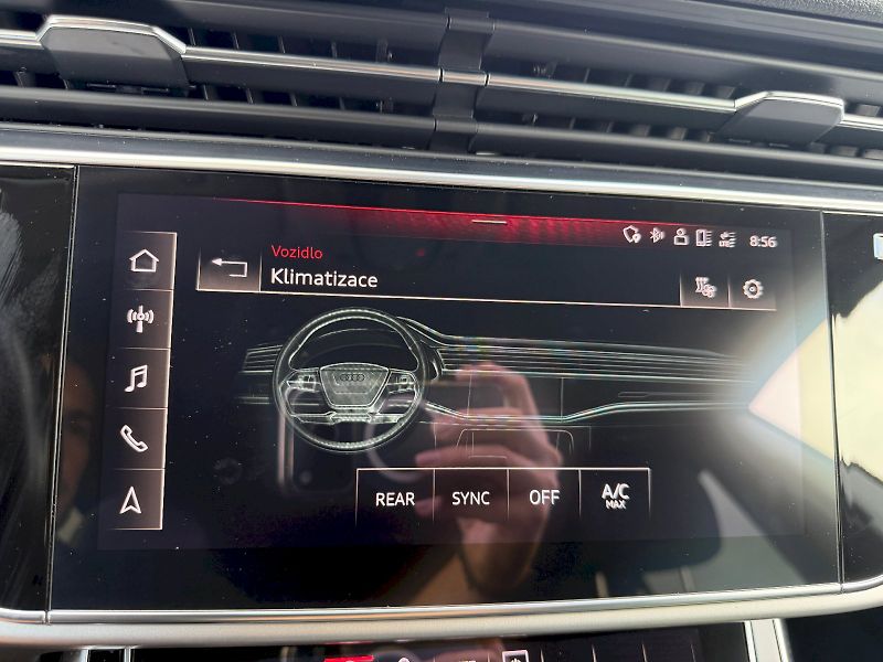 Audi Q8 (2021) 45 TDI 170kW Quattro - fotka 21 z 35