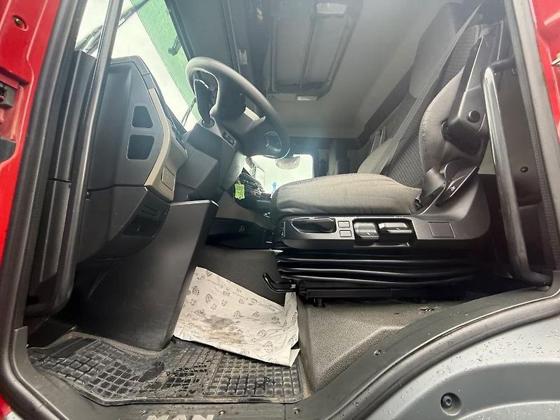 MAN TGS (2021) 41.510 8x8 S1 EURO 6 - fotka 8 z 17
