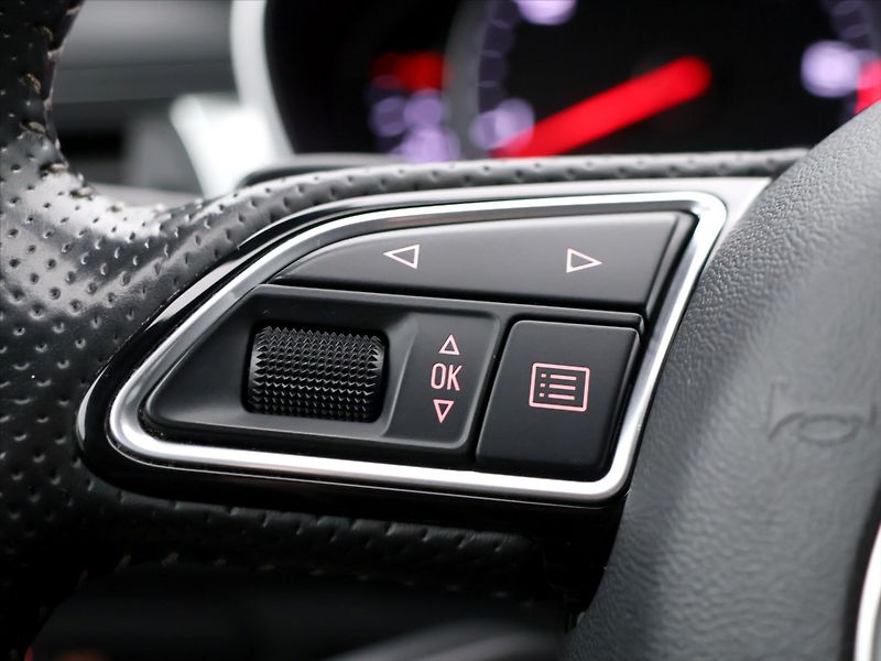 Audi A6 3,0 TDI 240kW quattro S-line C - fotka 23 z 36