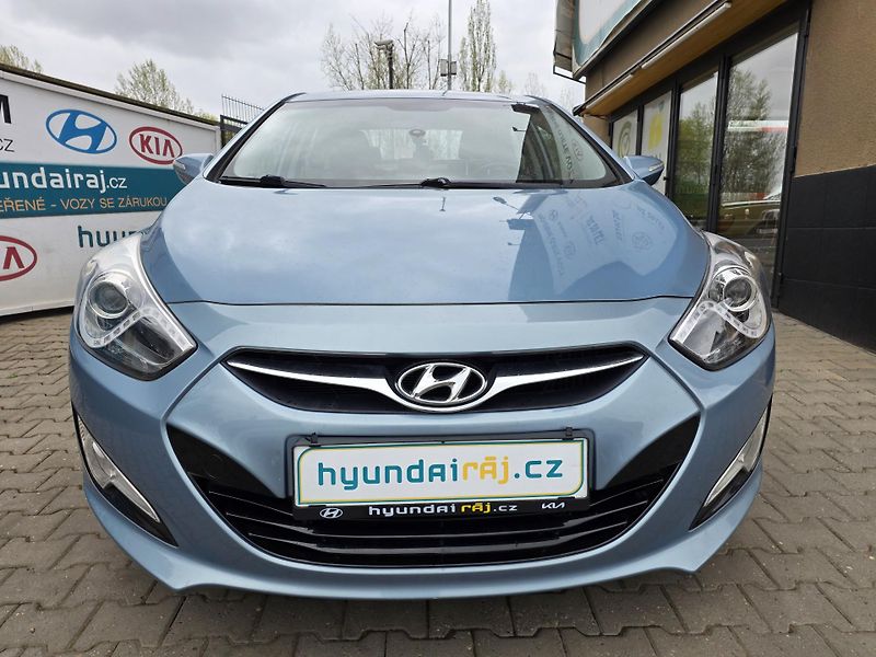 Hyundai i40 1.7-NÍZKÉ KM-AUT.KLIMA-ALU - fotografie inzerátu