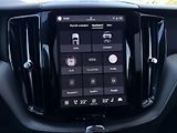 Volvo XC60 B5 AWD // PLUS DARK // 1.maj.  - náhled 32