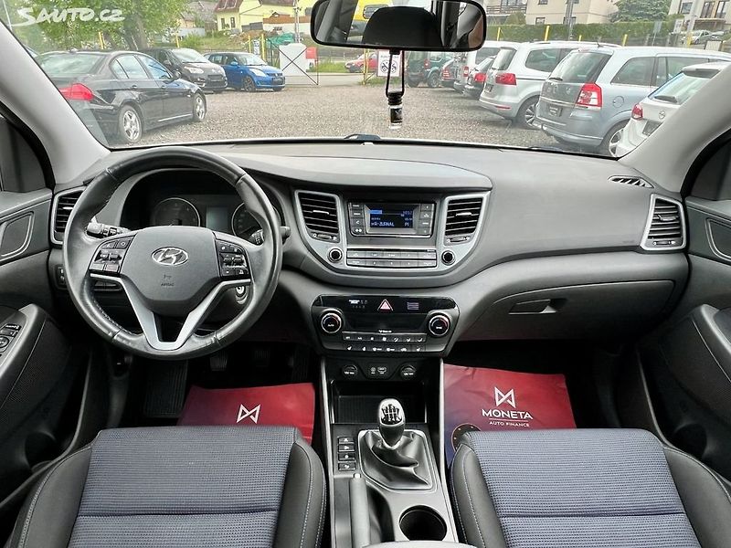 Hyundai Tucson (2015) 1.7 CRDi 85 kW Servis,Stav - fotka 11 z 18