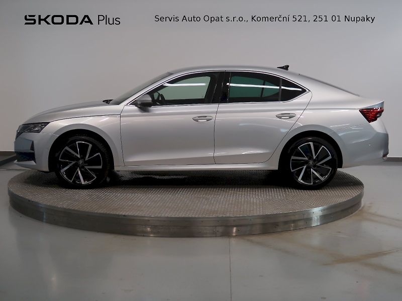 Škoda Octavia (2025) EXCLUSIVE 2.0TDI 110KW DSG WEB - fotka 3 z 46