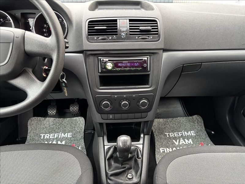 Škoda Yeti 1.2 TSi Ambition - fotka 9 z 14