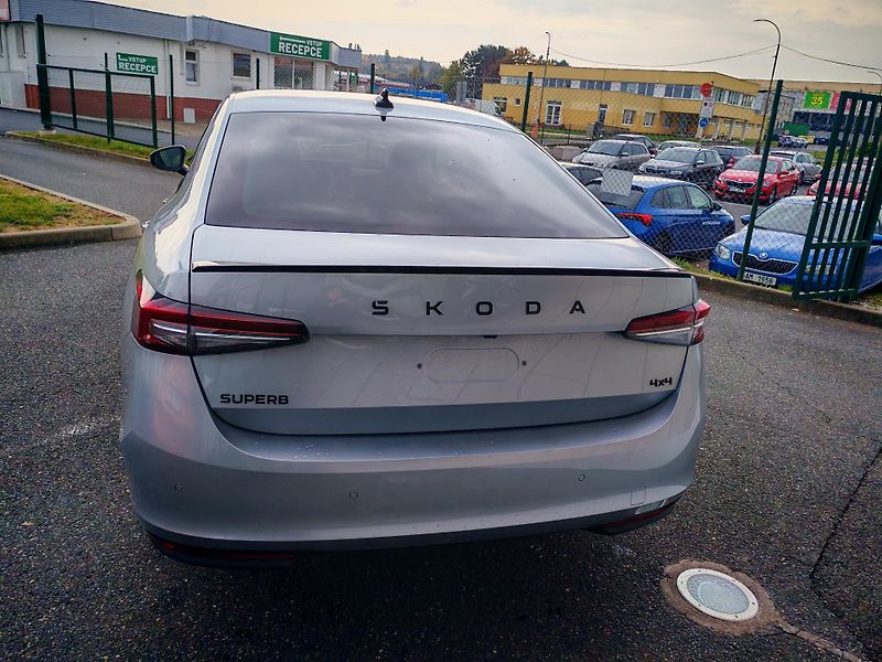Škoda Superb (2026) Sportline, 2,0TSi,DSG, 4x4 - fotka 5 z 23