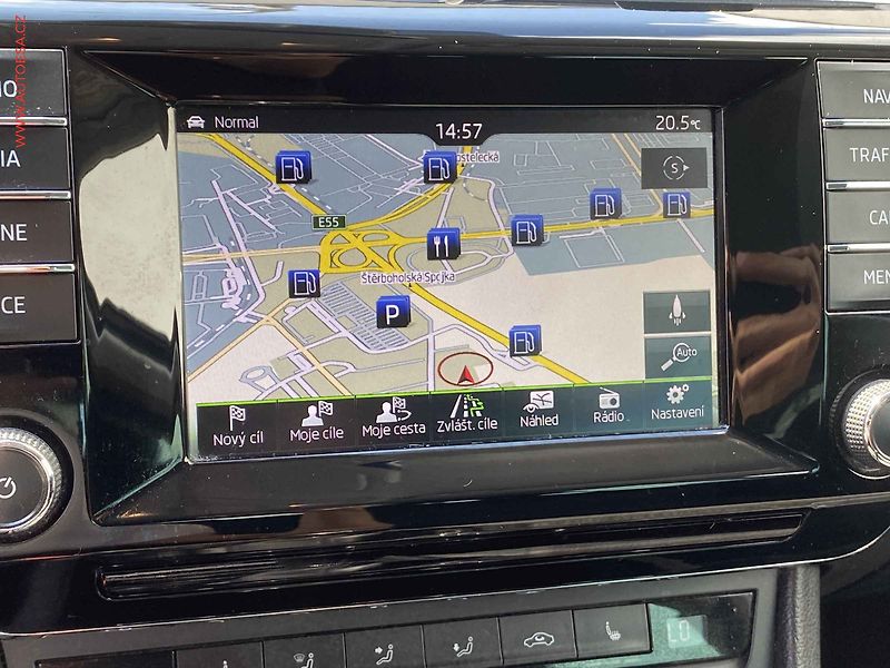 Škoda Superb (2016) 2.0 TDi - fotka 15 z 18