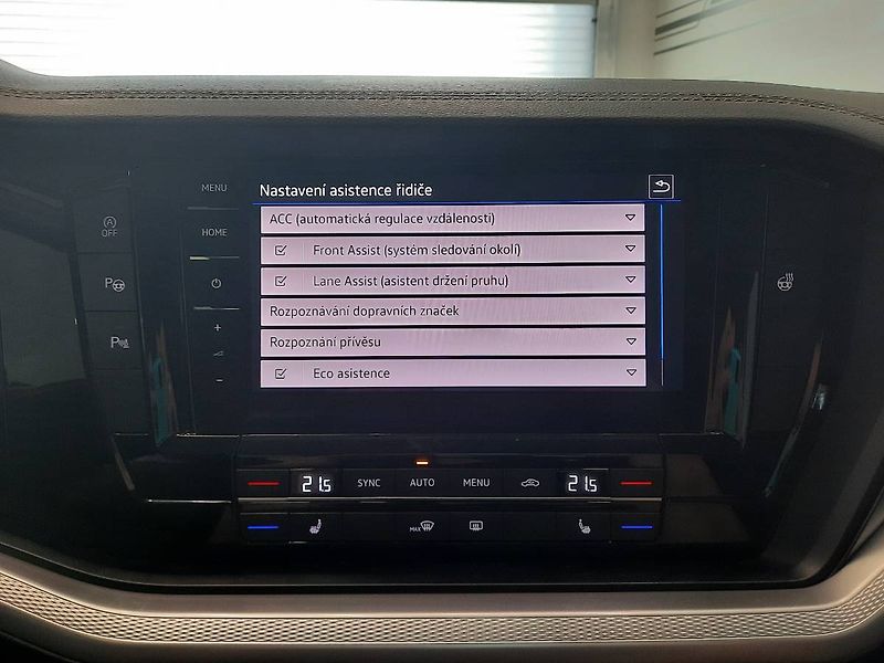 Volkswagen Touareg (2020) 3.0 TDI 4Motion (170kW/231k) T - fotka 17 z 27