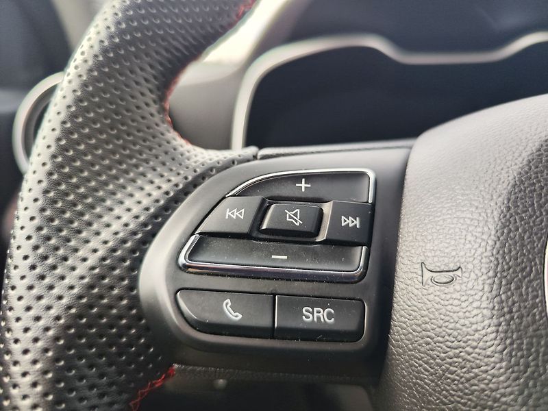 MG ZS 1.5 CVVT/78kW Emotion - fotka 20 z 27