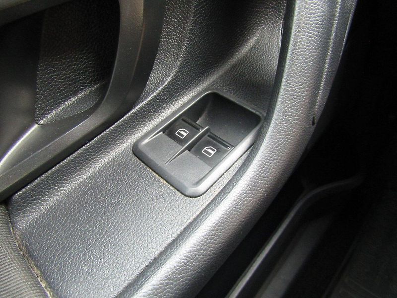 Škoda Roomster (2013) 1.2 TSI 63kW  70000KM - fotka 26 z 31
