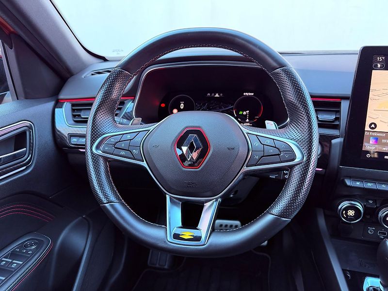 Renault Arkana 1.3 TCe R.S. Line EDC, ČR, 1.M - fotka 18 z 35