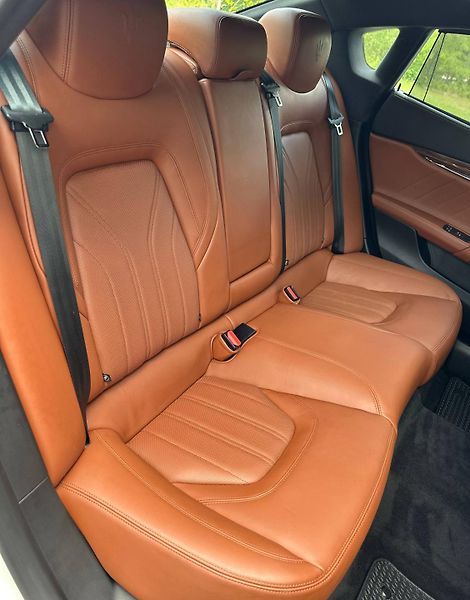 Maserati Quattroporte (2020) S 3.0 V6 2020 316 KW - fotka 22 z 35