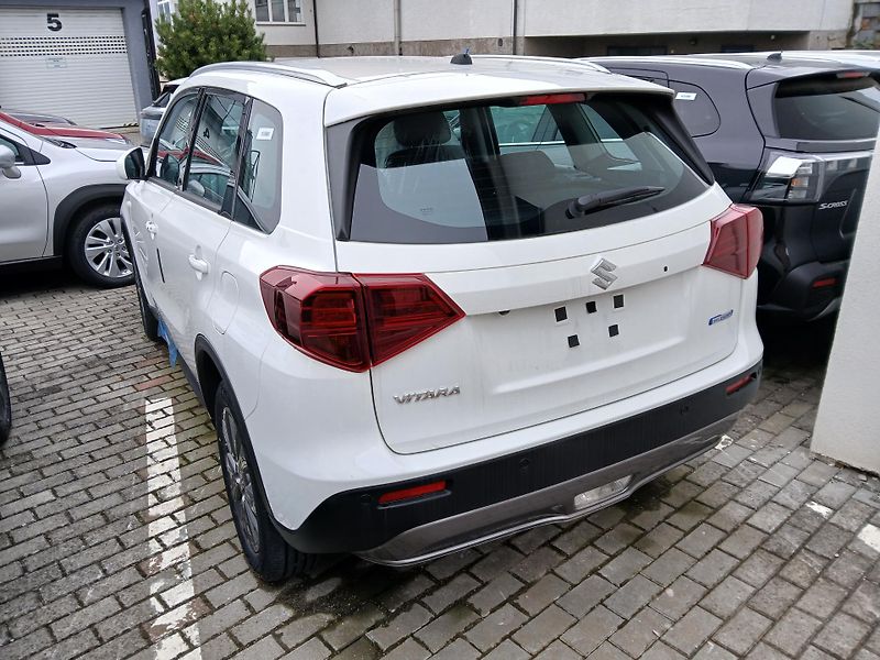 Suzuki Vitara (2026) 1,4 BJ Premium Hybrid - fotka 3 z 5