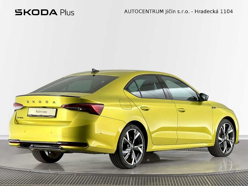 Škoda Octavia (2025) DSG 1.5TSI 110kW SportLine - fotka 2 z 32