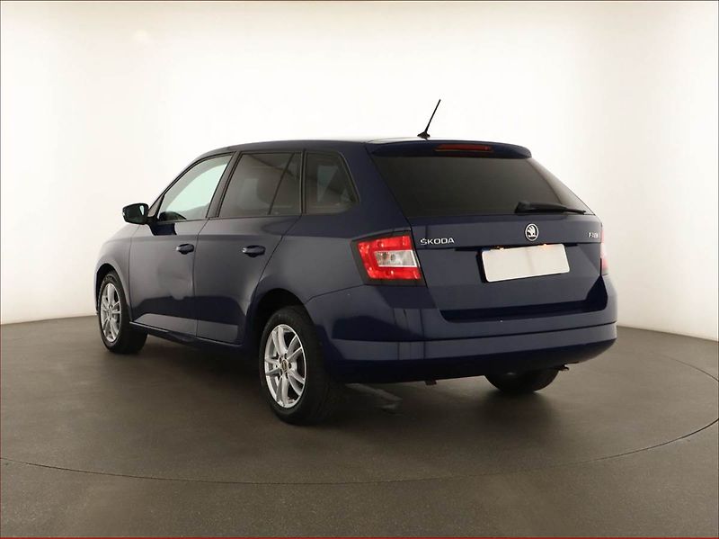 Škoda Fabia (2015) Ambition 1.4 TDI, Tempomat - fotka 4 z 16