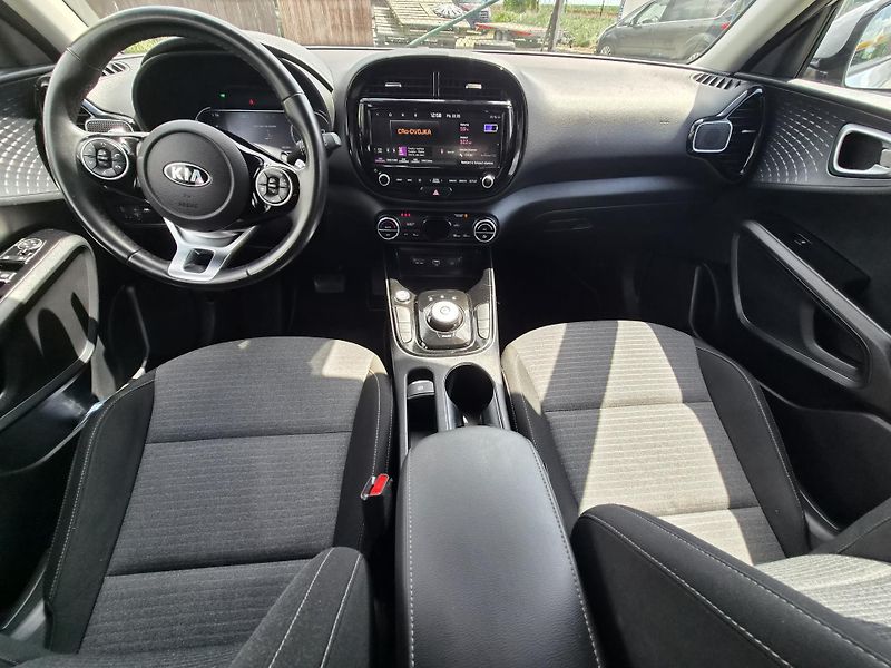 Kia e-Soul III 64,8Kw,500 km,tepelné čerp - fotka 6 z 9