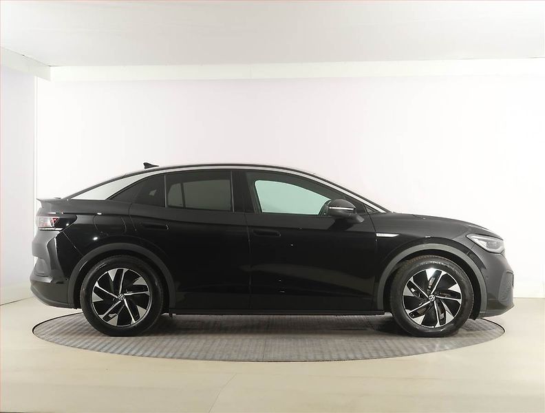 Volkswagen ID.5 (2022) Pro Perf. (82 kWh), SoH 94% - fotka 6 z 24