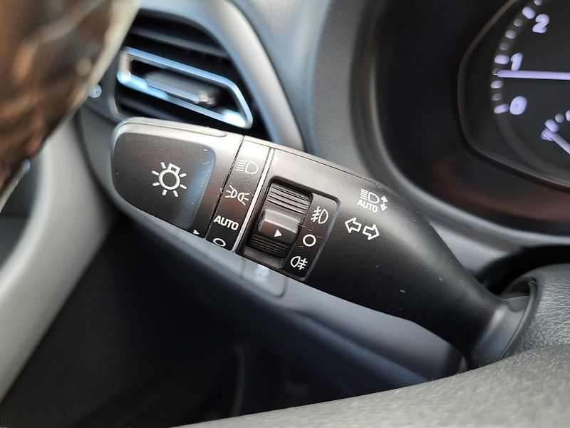 Hyundai i30 FASTBACK 1.5 T-GDI mHEV 118kW - fotka 25 z 47