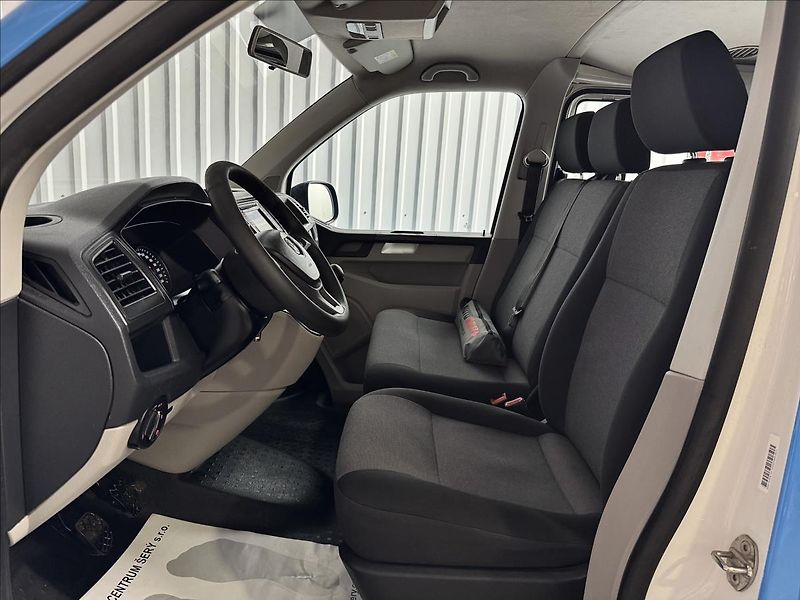Volkswagen Transporter 2.0TDI 110kW KOMBI 8MÍST LONG - fotka 26 z 37