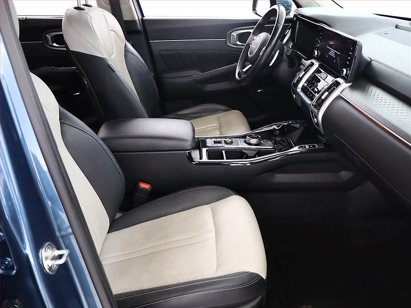 Kia Sorento (2023) 2.2 CRDi - fotka 7 z 19