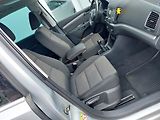 Volkswagen Sharan (2012) 2.0TDi 103kW 7míst - náhled 21