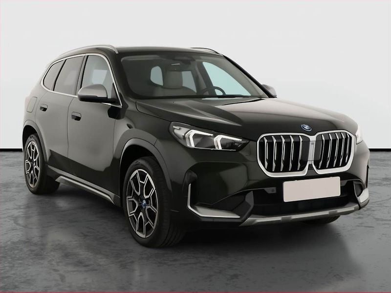 BMW X1 (2023) xDrive30e - fotografie inzerátu