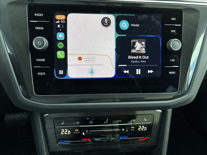 Volkswagen Tiguan 2,0 TDI 110 KW 4M DSG ELEGANCE - fotka 16 z 31