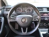 Škoda Octavia (2019) 1.6 TDI, Serv.kniha, Navi - náhled 17