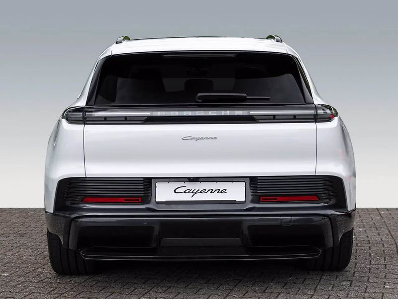 Porsche Cayenne Electric Pano 360 Matrix Tažné - fotka 5 z 23