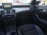 Mercedes-Benz CLA (2014) 200 CDI, Automat, Kůže - náhled 8