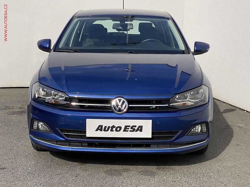 Volkswagen Polo (2020) 1.0TSi, 1.maj,ČR, Navigace - fotka 2 z 18