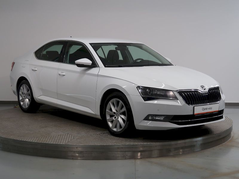 Škoda Superb (2019) AMBITION 2.0TDI 110KW DSG CANT - fotka 6 z 38