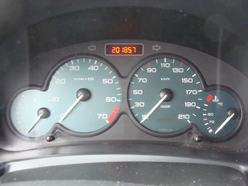 Citroën Berlingo 1.4i + LPG, nová STK - fotka 10 z 16