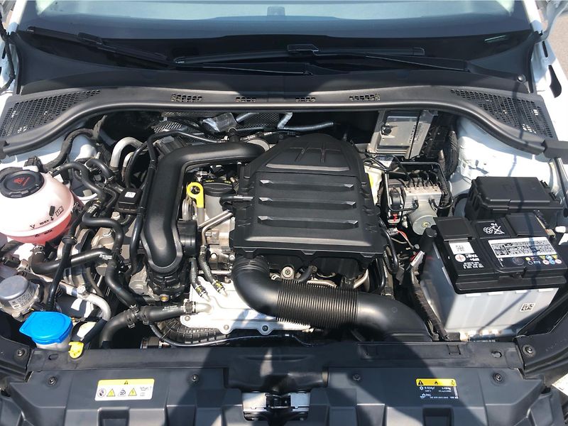 Škoda Fabia 1,0TSi 70kW STYLE PLUS - fotka 27 z 27
