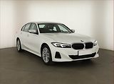 BMW Řada 3 (2024) 318 i - náhled 1