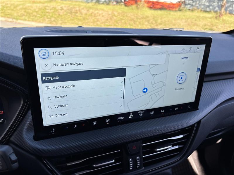 Ford Kuga 1,5 EcoBoost 111kW ST-Line X - fotka 35 z 48