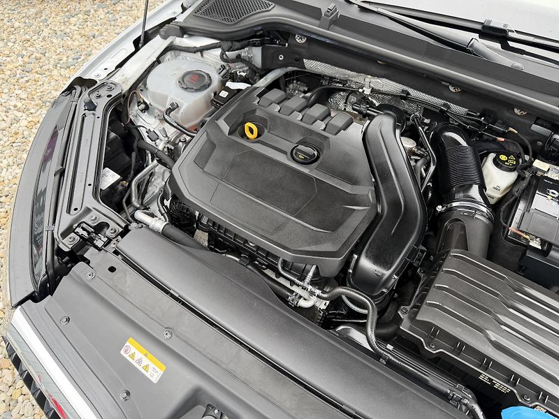 Škoda Octavia 1,5 TSi/110kW DSG e-TEC STYLE - fotka 67 z 80