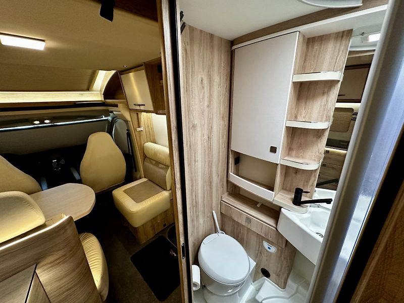 Eura Mobil Ostatní RS 695 EB-DPH-KLIMA-1.MAJ-ČR- - fotka 19 z 27