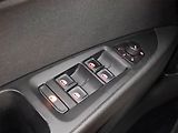 Seat Leon (2015) Comfort 1.6 TDI, Automat - náhled 18