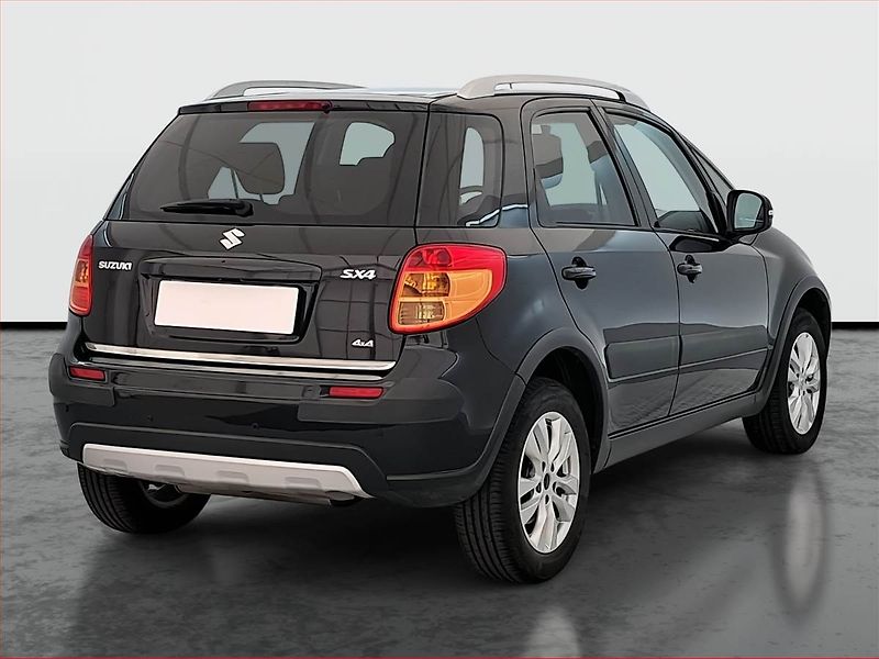 Suzuki SX4 (2013) 1.6 VVT, 4X4, ČR,1.maj - fotka 5 z 18