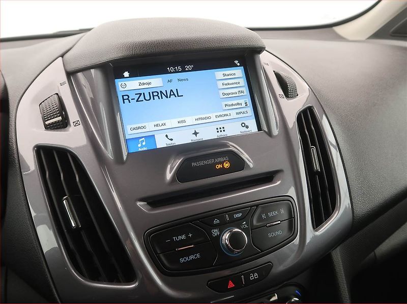 Ford Tourneo Connect (2017) Maxi Titanium 1.5 TDCi, 7Míst - fotka 21 z 25