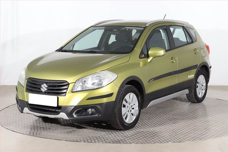 Suzuki SX4 S-Cross (2013) 1.6 VVT, Serv.kniha, Tempomat - fotka 2 z 17