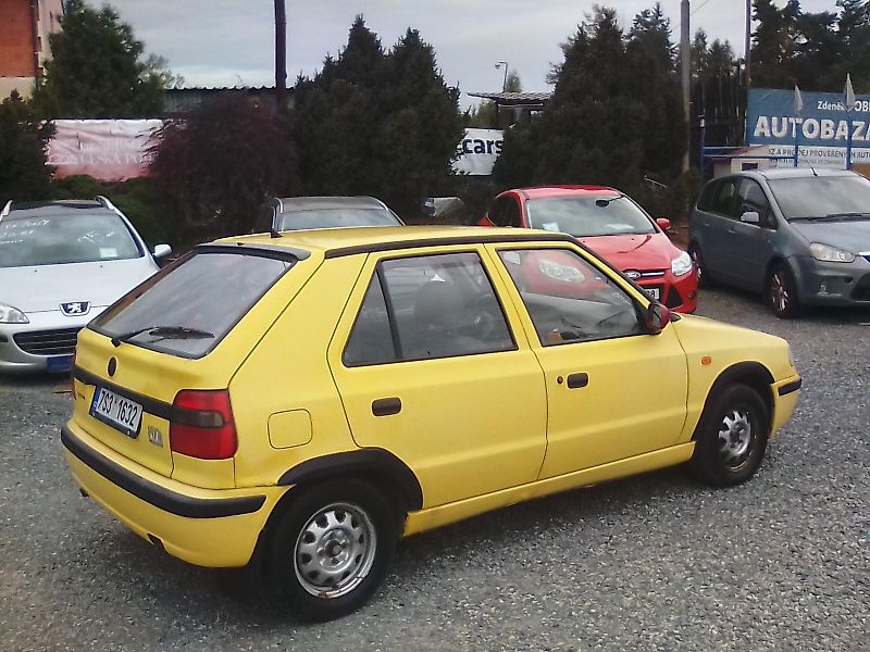 Škoda Felicia (2000) 1.3i / 40KW, jede super - fotka 7 z 42