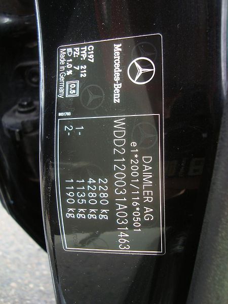 Mercedes-Benz Třídy E (2009) 250CDi,AUT,ČR, 1.Maj.Servis.kn - fotka 45 z 52