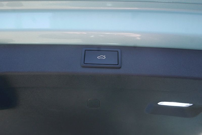 Škoda Enyaq (2024) 85x (82 kWh) 210 kW Sportline - fotka 28 z 33